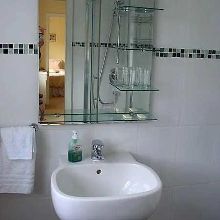 Ryebrook House 4*